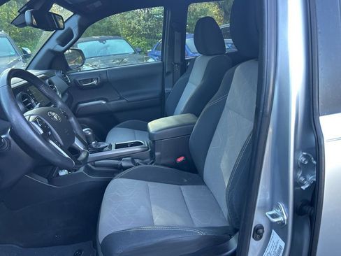 Used 2023 Toyota Tacoma TRD Sport w/ Advanced Technology Package AWD/4WD image 15