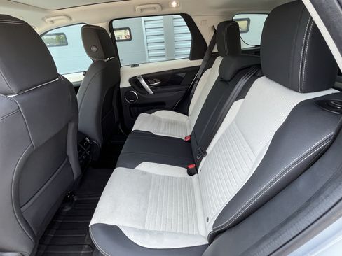 Used 2025 Land Rover Discovery Sport S AWD/4WD image 34