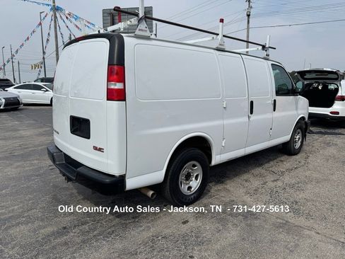 Used 2020 GMC Savana 2500 w/ Communications Package image 5