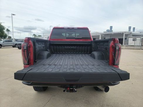 Used 2025 GMC Sierra 2500 AT4X AWD/4WD image 37