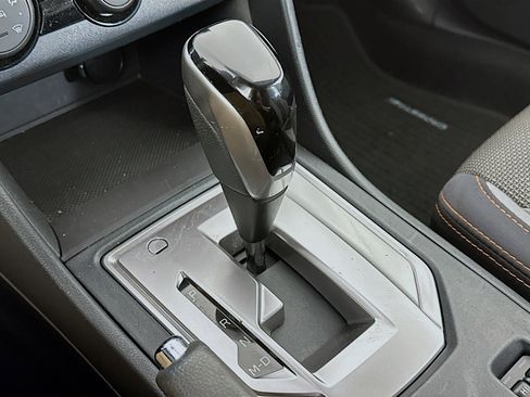 Used 2019 Subaru Crosstrek 2.0i Premium image 24