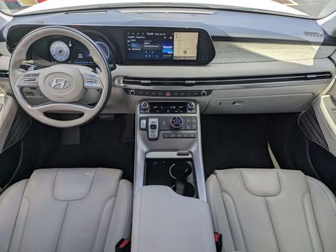 Used 2025 Hyundai Palisade Calligraphy AWD/4WD image 16