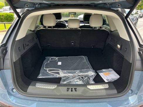 New 2026 Lincoln Nautilus Premier AWD/4WD image 19