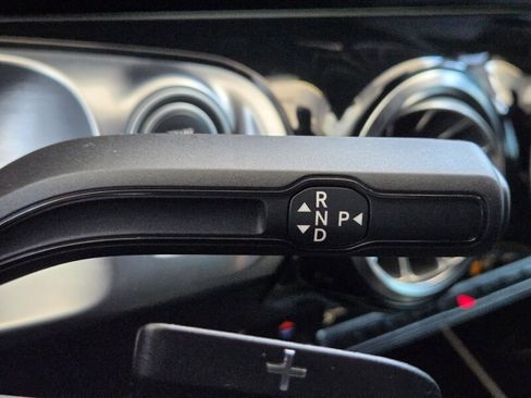 Certified 2024 Mercedes-Benz GLB 250 image 34