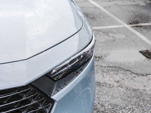 Used 2024 Honda Accord Sport image 13