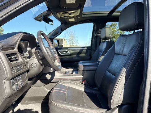 Used 2022 Chevrolet Tahoe RST w/ Luxury Package image 8