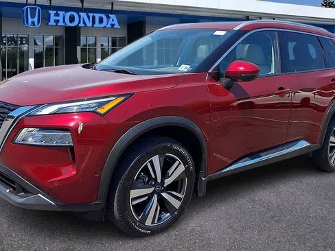 Used 2023 Nissan Rogue SL w/ SL Premium Package AWD/4WD image 4