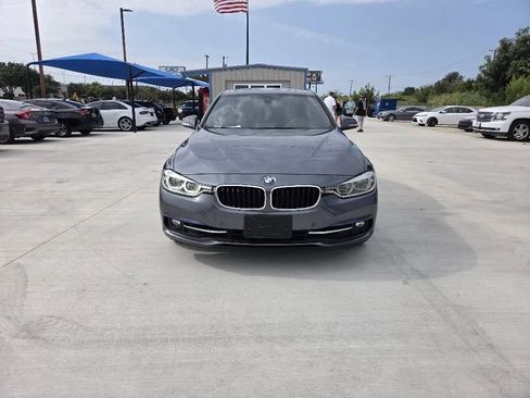 Used 2017 BMW 330i Sedan RWD image 2