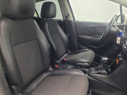 Used 2019 Buick Encore Sport Touring w/ Safety Package image 21