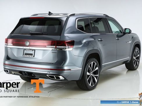 Used 2024 Volkswagen Atlas SEL Premium R-Line AWD/4WD image 9