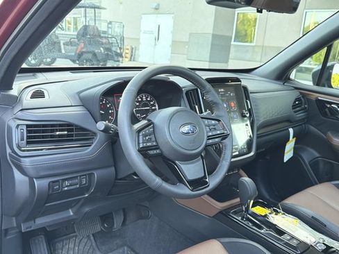 Used 2026 Subaru Forester Touring AWD/4WD image 10