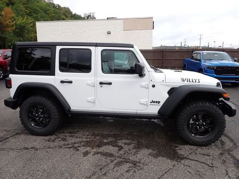 New 2025 Jeep Wrangler Willys image 9