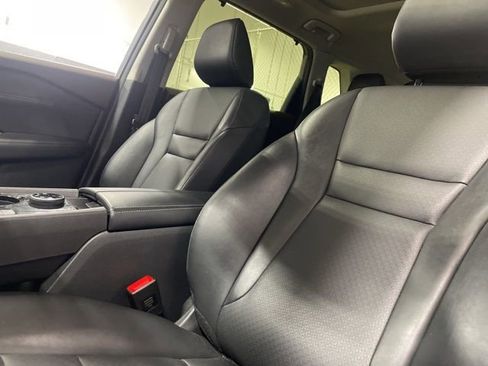 Certified 2023 Nissan Rogue SV w/ SV Premium B Package image 11