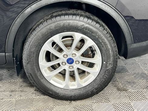 Used 2022 Ford Escape SE w/ Cold Weather Package AWD/4WD image 32