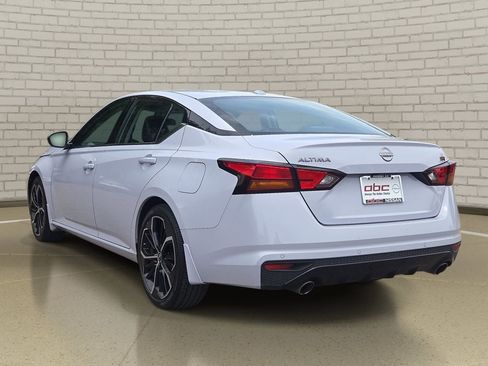Certified 2025 Nissan Altima 2.5 SR FWD image 7