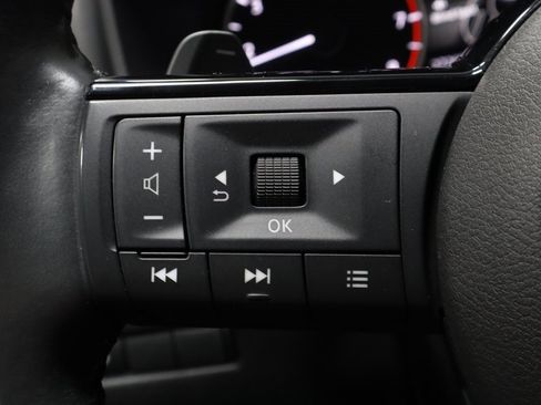 Certified 2023 Nissan Rogue SV w/ SV Premium B Package image 27