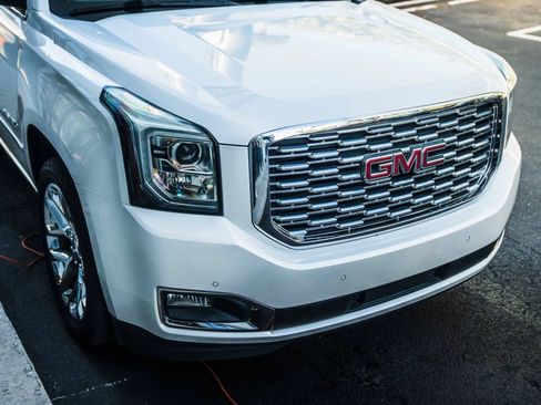 Used 2018 GMC Yukon Denali w/ Open Road Package RWD image 5