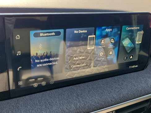 New 2026 Nissan Kicks SV image 18