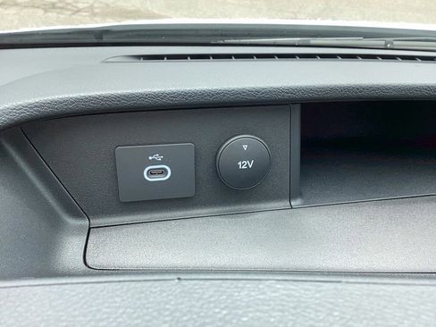 New 2025 Ford Transit 250 148 Medium Roof image 16