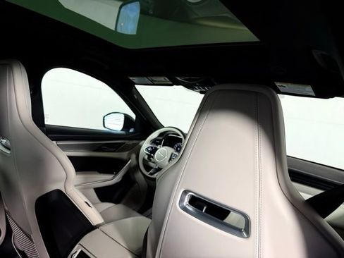 Certified 2026 Jaguar F-PACE R-Dynamic S AWD/4WD image 36