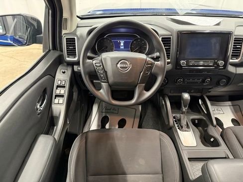 Used 2022 Nissan Frontier SV image 14