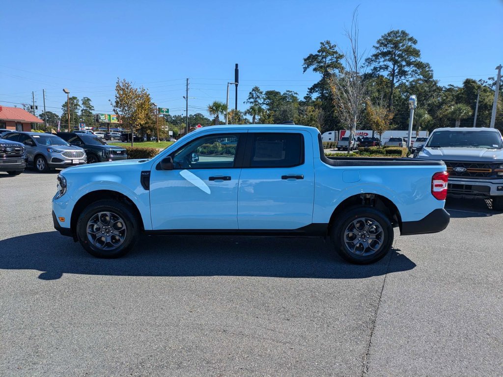 New 2026 Ford Maverick XLT w/ Equipment Group 301A AWD/4WD image 7