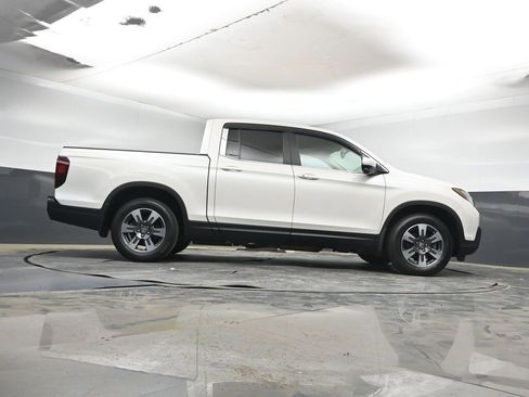 Used 2017 Honda Ridgeline RTL-T image 29