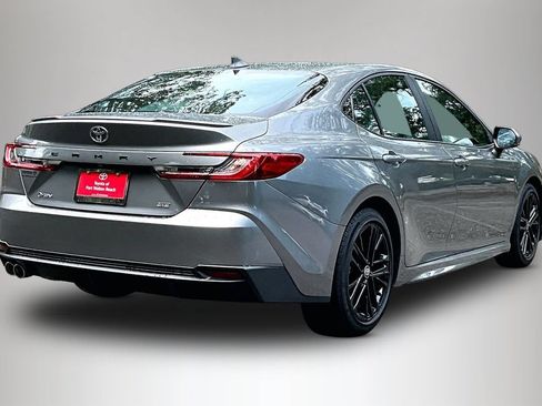 Used 2025 Toyota Camry SE w/ Multimedia Upgrade Package FWD image 5