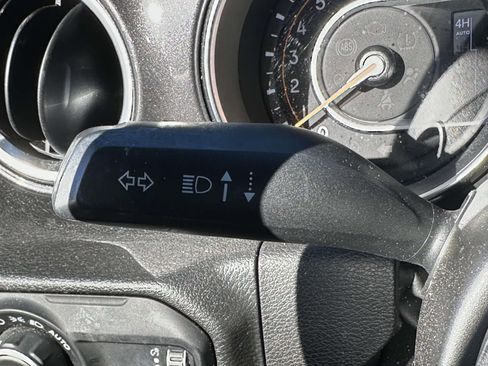 Used 2023 Jeep Wrangler Unlimited Rubicon 392 w/ Xtreme Recon 35" Tire Package image 29