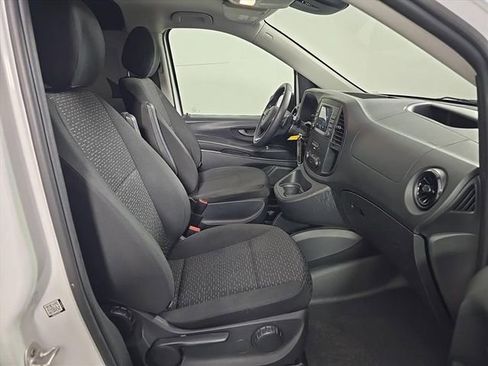 Used 2023 Mercedes-Benz Metris Cargo image 12