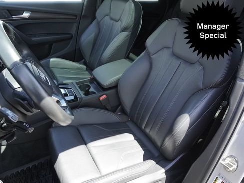 Used 2023 Audi Q5 2.0T Premium w/ Convenience Package AWD/4WD image 20