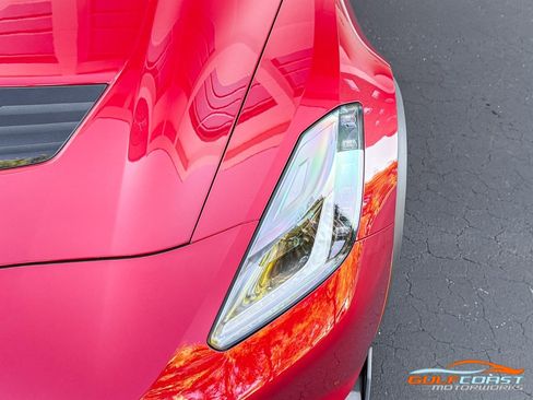 Used 2015 Chevrolet Corvette Z06 w/ 3LZ Preferred Equipment Group image 3