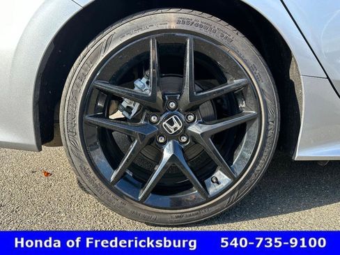 Certified 2025 Honda Civic Sport image 14