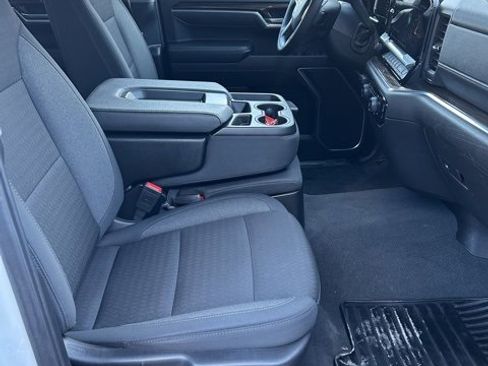 Certified 2025 Chevrolet Silverado 1500 LT image 9