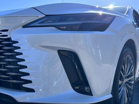 Used 2023 Lexus RX 350 w/ Accessory Package (Z1) image 14