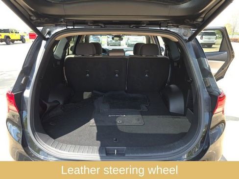Used 2023 Hyundai Santa Fe SEL image 16