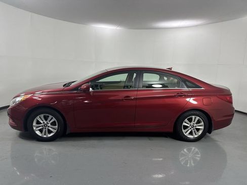 Used 2012 Hyundai Sonata GLS w/ Popular Equipment Pkg FWD image 28