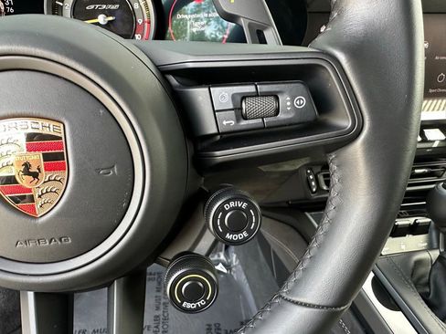 Used 2025 Porsche 911 GT3 RS RWD image 23