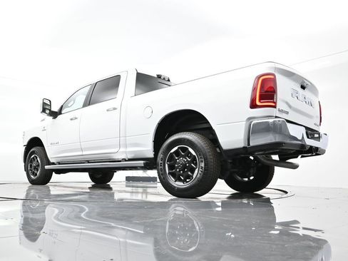 New 2025 RAM 2500 Laramie image 33