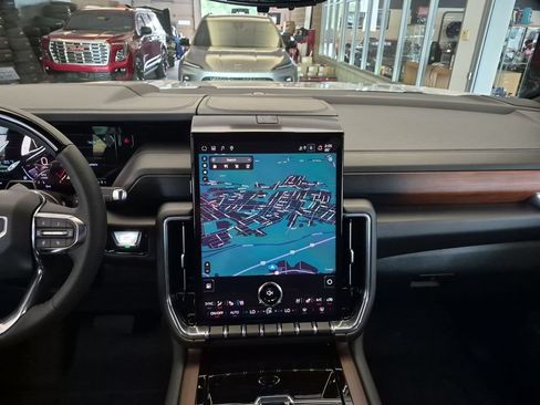 New 2026 GMC Yukon XL Denali w/ Advanced Technology Package AWD/4WD image 14