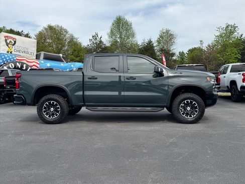 New 2026 Chevrolet Silverado 1500 ZR2 w/ LPO, Dark Essentials Package AWD/4WD image 2