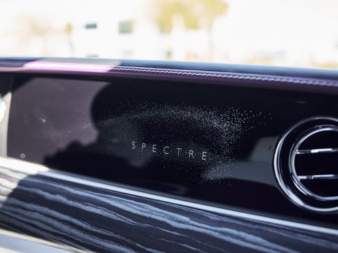 Used 2024 Rolls-Royce Spectre w/ Spectre Launch Package image 35