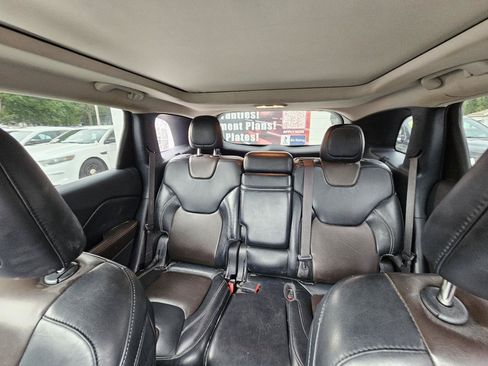 Used 2015 Jeep Cherokee Limited AWD/4WD image 21