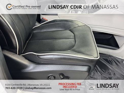 Used 2022 Chrysler Pacifica Limited FWD image 14