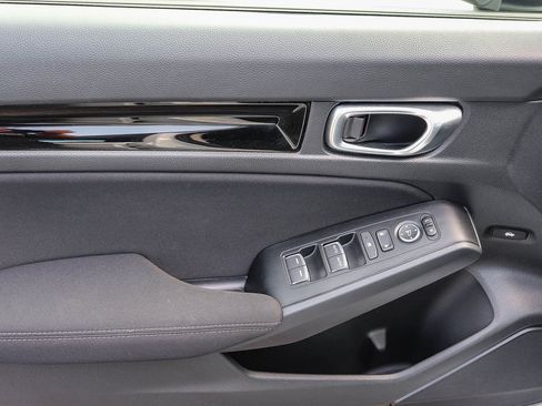 Used 2024 Honda Civic EX image 25