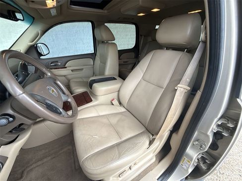 Used 2011 Chevrolet Tahoe LTZ image 20