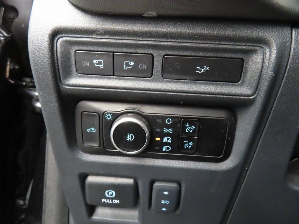 Used 2024 Ford F150 Lariat AWD/4WD image 46