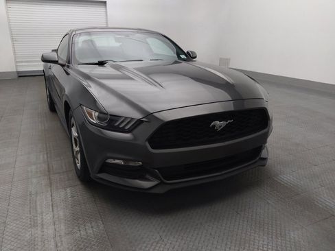 Used 2017 Ford Mustang Coupe image 14