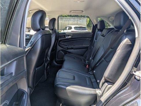 Used 2016 Ford Edge Titanium w/ Technology Package AWD/4WD image 71