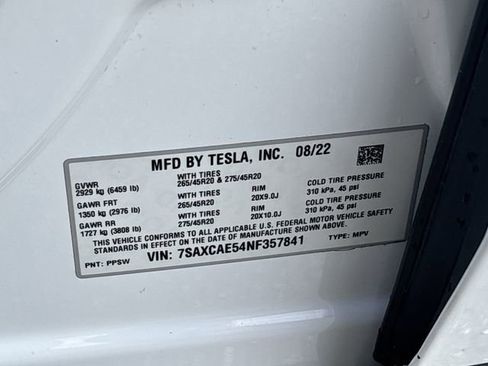 Used 2022 Tesla Model X image 36